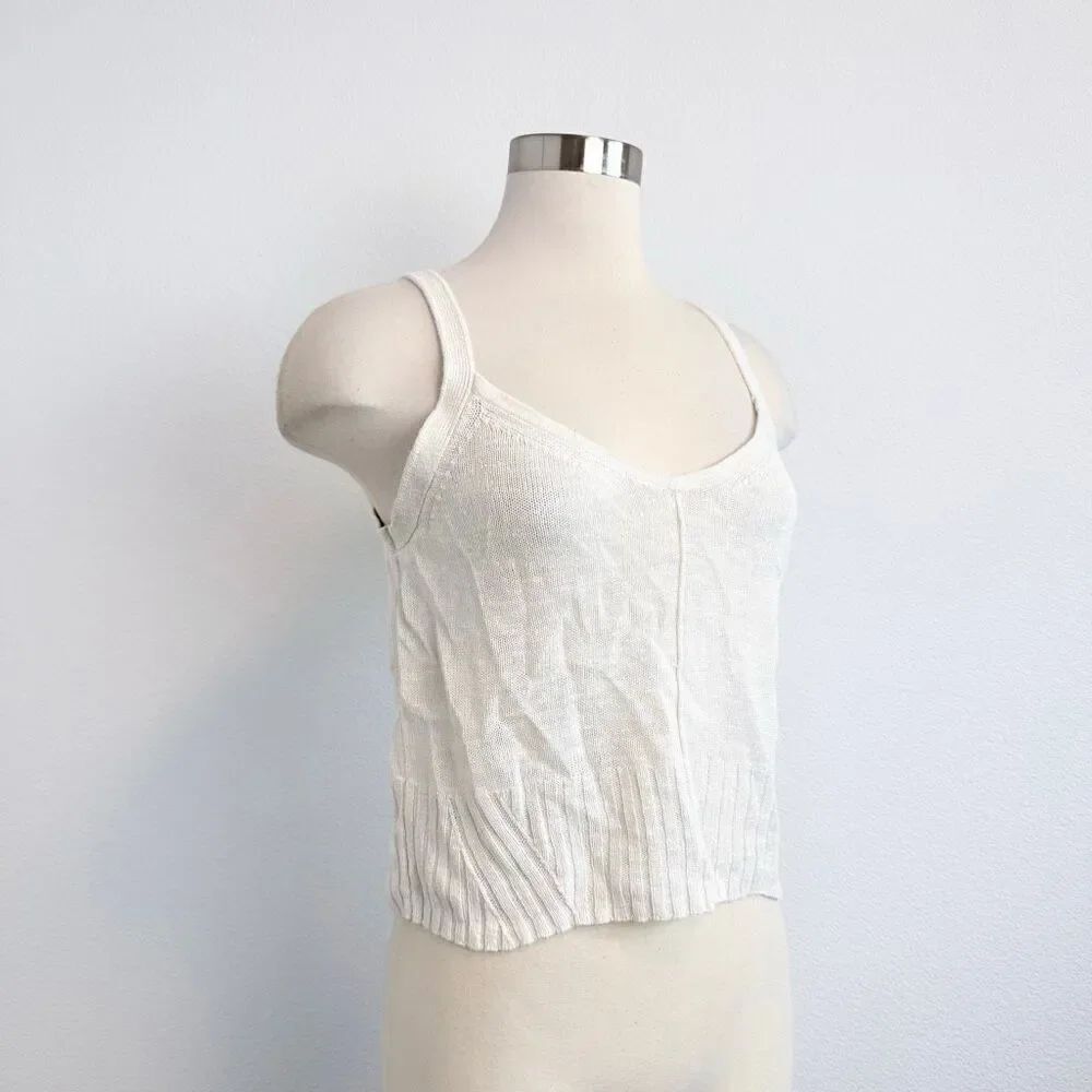 Banana Republic White Sweater Tank Small Blouse Scoop Knit